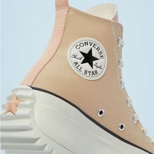 Converse Run Star Hike